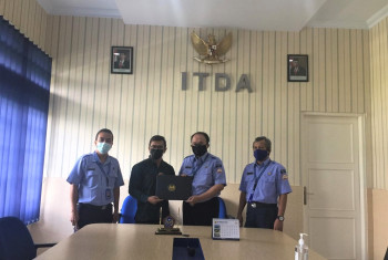 KEPALA SEKOLAH SMK PENERBANGAN CAKRA NUSANTARA BALI KUNJUNGI ITDA