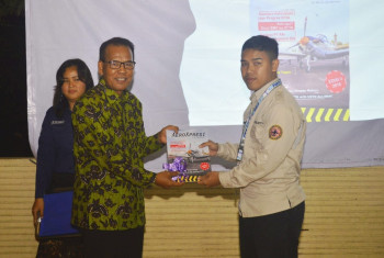 HIMPUNAN MAHASISWA DEPARTEMEN TEKNIK PENERBANGAN STTA LAUNCHING MAJALAH AEROEXPRESI EDISI 3