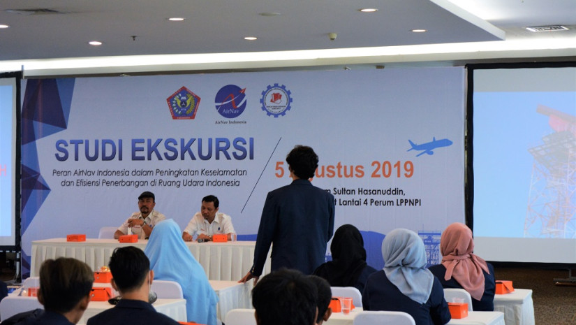 STUDY EXCURSIE MAHASISWA DEPARTEMEN INFORMATIKA STTA  KE JAKARTA – BANDUNG