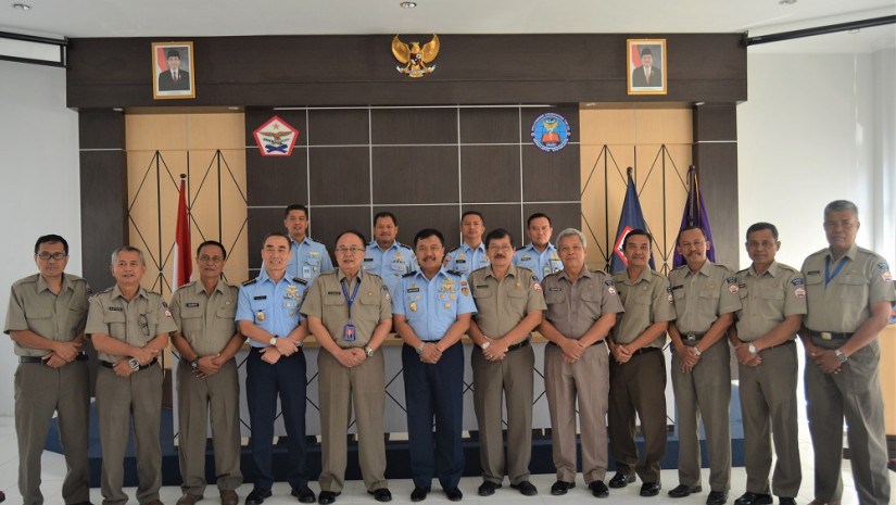 EXIT BRIEFING TIM WASRIK ITJENAU