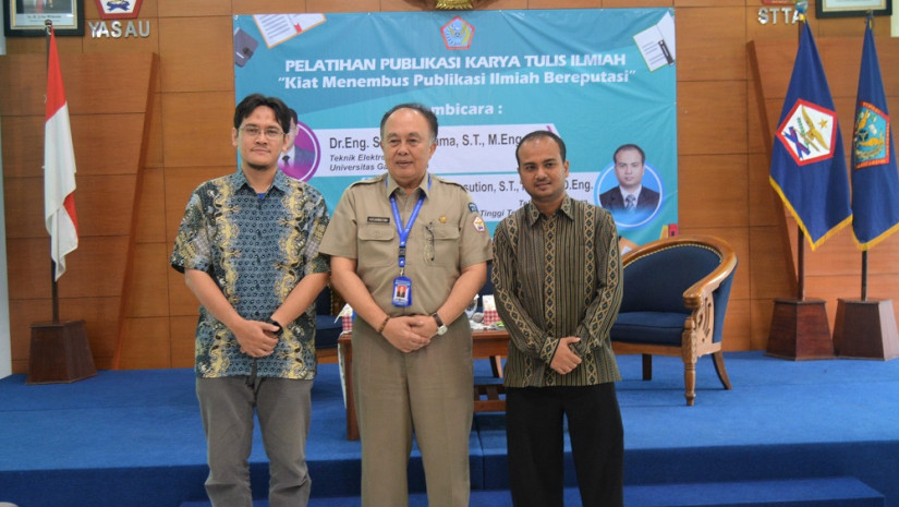 PELATIHAN PUBLIKASI KARYA TULIS ILMIAH  “KIAT MENEMBUS PUBLIKASI ILMIAH BEREPUTASI”