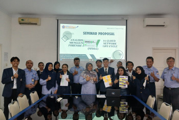 Eksplorasi AI, Keamanan Siber, dan Simulasi Digital dalam Seminar Proposal Informatika ITDA