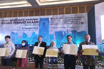 PENANDATANGAN NOTA KESEPAHAMAN BERSAMA ANTARA ITD ADISUTJIPTO DAN PERPUSTAKAAN NASIONAL