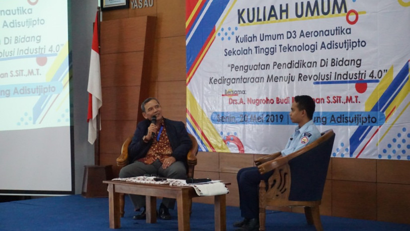 KULIAH UMUM D III AERONAUTIKA
