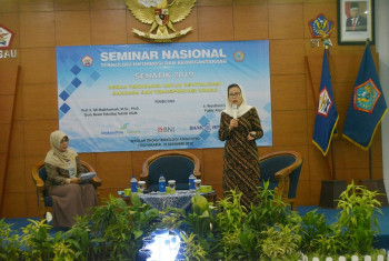 STTA SELANGGARAKAN SEMINAR NASIONAL TEKNOLOGI INFORMASI DAN KEDIRGANTARAAN 2019  “PERAN TEKNOLOGI UNTUK REVITALISASI BANDARA DAN TRANSPORTASI UDARA”