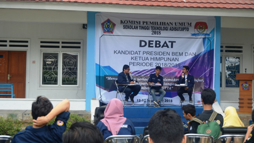 DEBAT PEMILU BEM DAN KETUA HIMPUNAN PERIODE 2018/2019