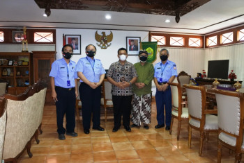 WAKIL BUPATI BANTUL TERIMA KUNJUNGAN REKTOR ITDA