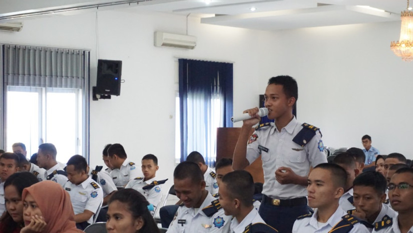 KULIAH UMUM D III AERONAUTIKA