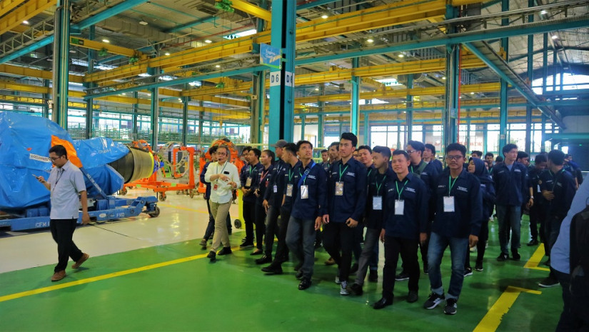 DEPARTEMEN TEKNIK DIRGANTARA STUDY EXCURSIE KE JAKARTA-BANDUNG