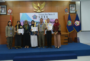 LOMBA PIDATO BAHASA INGGRIS MERIAHKAN DIES NATALIS KE-16 STTA