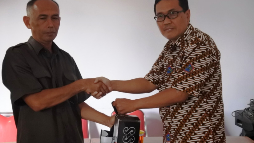 KEGIATAN PENGABDIAN MASYARAKAT DEPARTEMEN INFORMATIKA STTA DI KECAMATAN PATUK