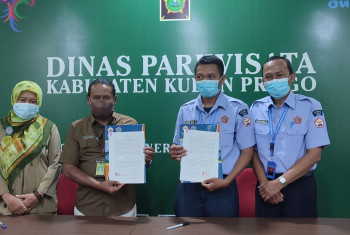 ITD ADISUTJIPTO DAN DINAS PARIWISATA KABUPATEN KULON PROGO KERJASAMA PENGEMBANGAN DESA WISATA